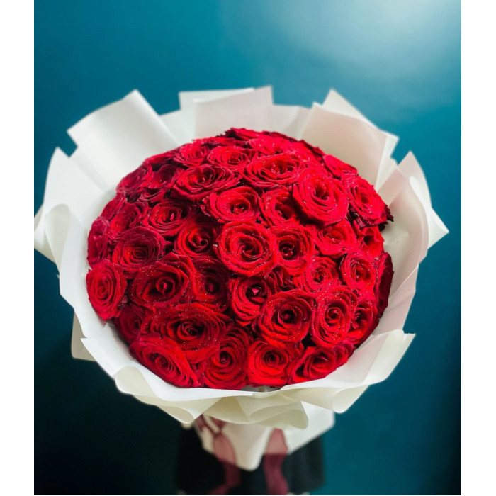 50 or 100 Roses Scarlett O’Hara” Bouquet – Luxurious Floral Arrangement — unique bouquets for any occasion