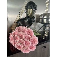 Pretty in Pink” – 15 or 21 Roses Bouquet With Ribbon