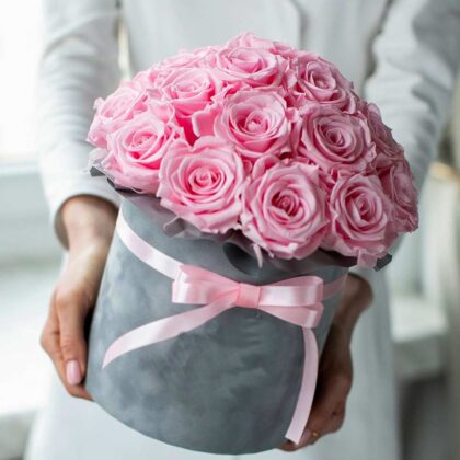 Pink Roses Bouquet Box